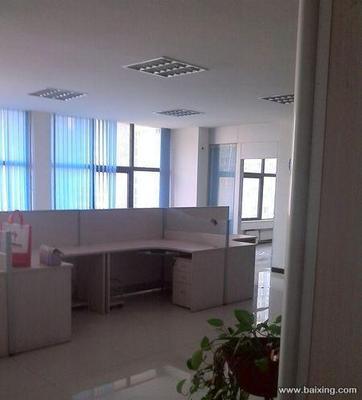 【圖】- 高新區南二環財富中心208平緊急出租 - 西安未央寫字樓出租 - 百姓網