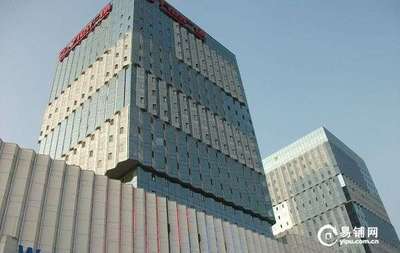 85元 平 出租 倉(cāng)山萬(wàn)達(dá)甲級(jí)5A寫(xiě)字樓_福州寫(xiě)字樓出租_福州易鋪網(wǎng)