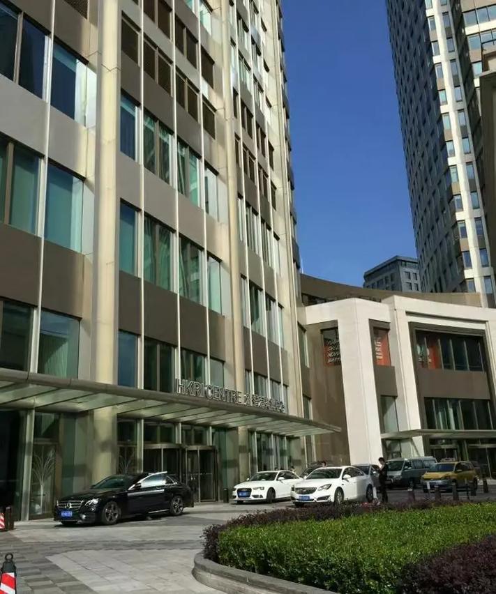 興業太古匯地鐵上蓋甲級寫字樓 城市核心區的卓越商務之選